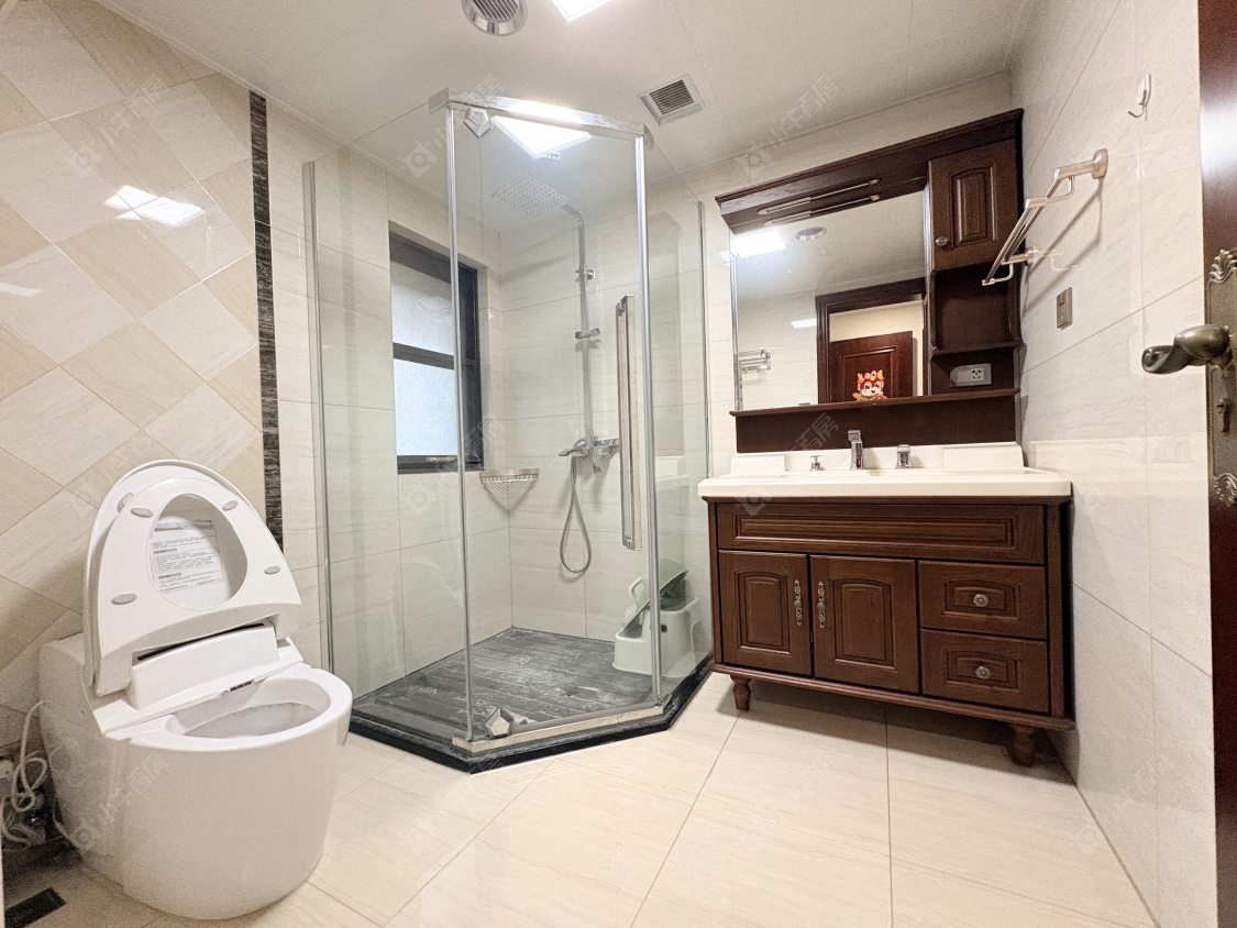 吾悦华府(丹阳)房源室内图 丹阳吾悦华府(丹阳)在售二手房源室内图_小牛看房