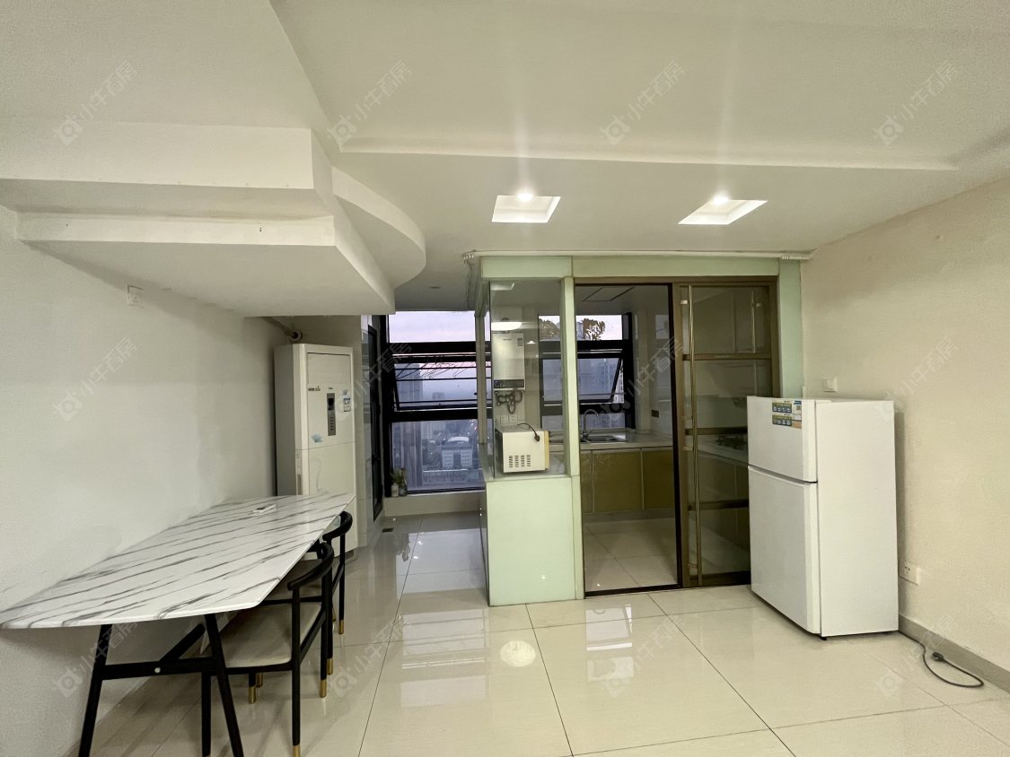 常州吾悦广场金苹果公寓在租房源_小牛看房