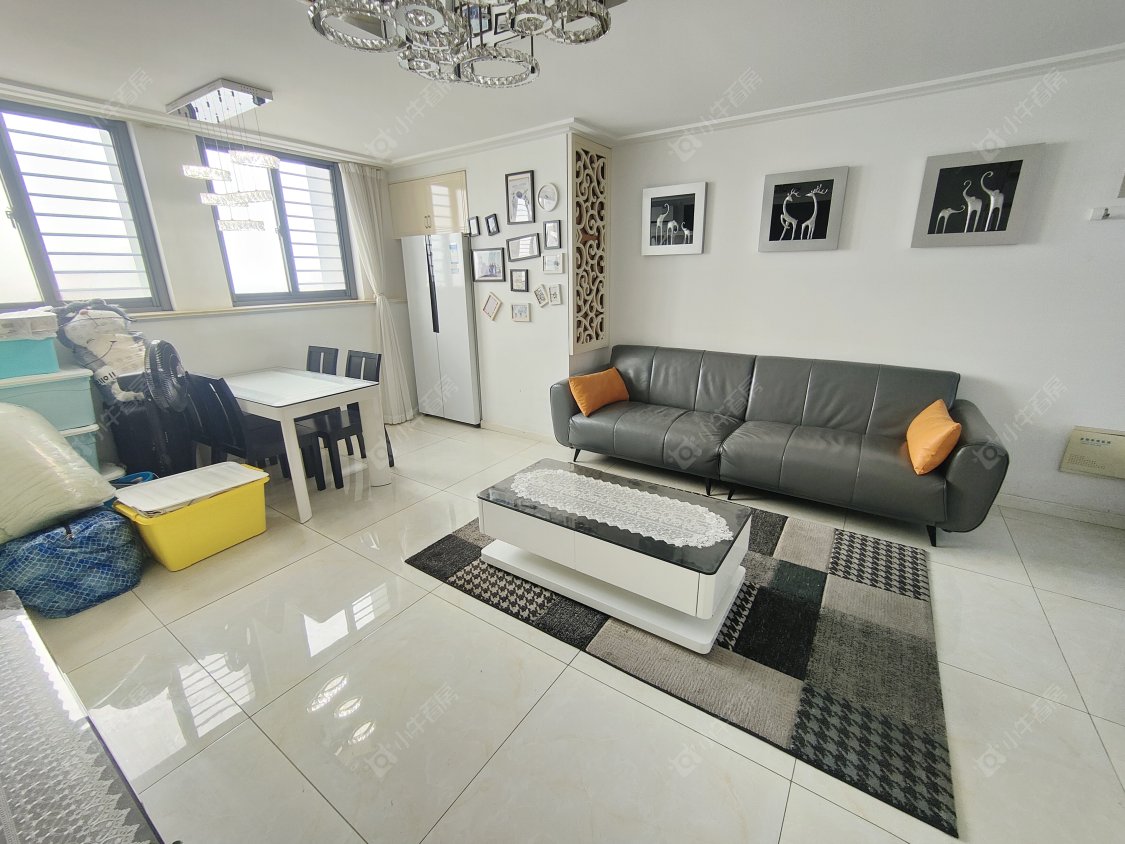 常州亚泰财富中心在租房源室内图_小牛看房