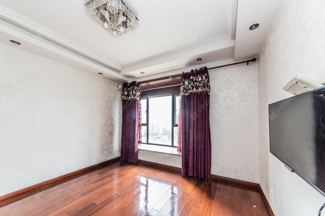 常州世茂香槟湖一期在售二手房源室内图_小牛看房