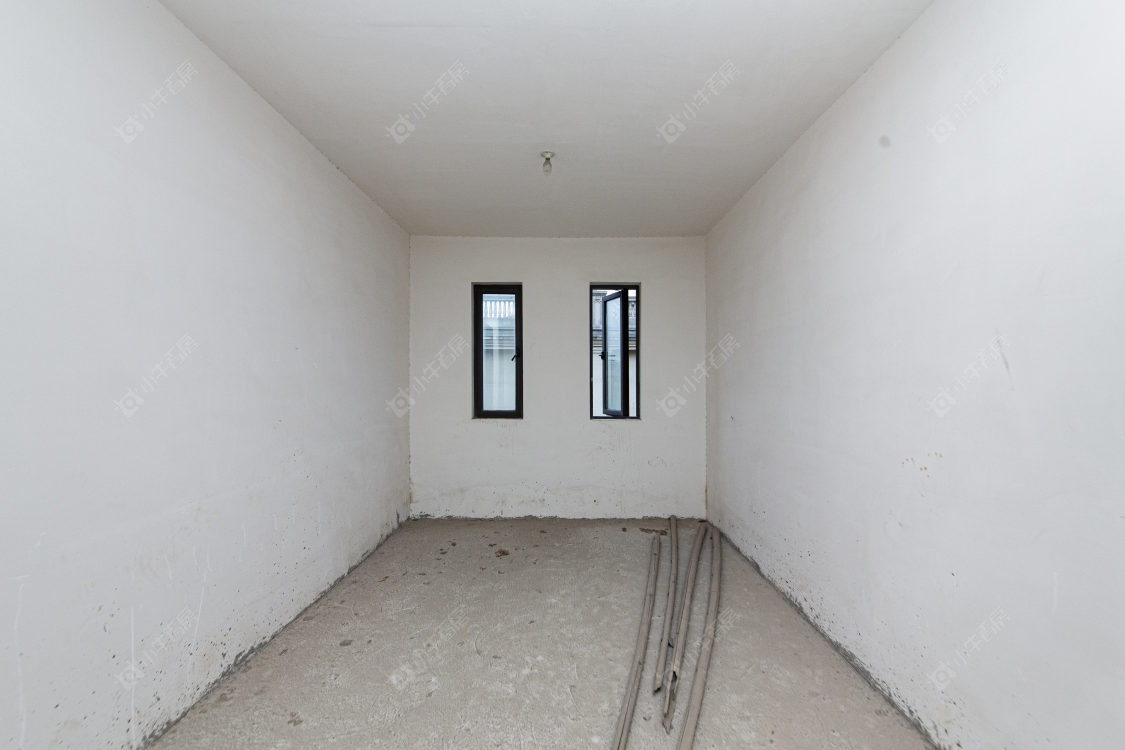 绿地香奈别墅区房源室内图 常州绿地香奈别墅区在售二手房源室内图_小牛看房