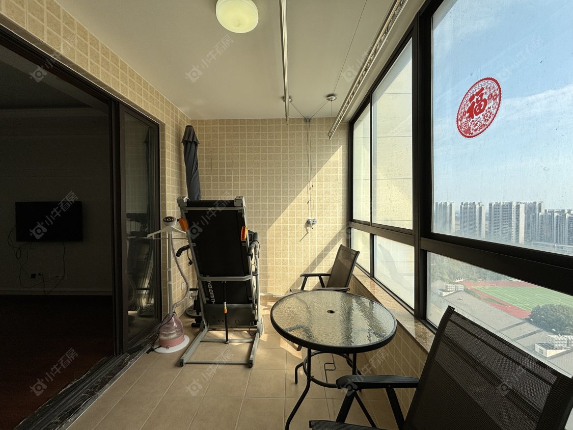 常州绿地香奈在租房源室内图_小牛看房