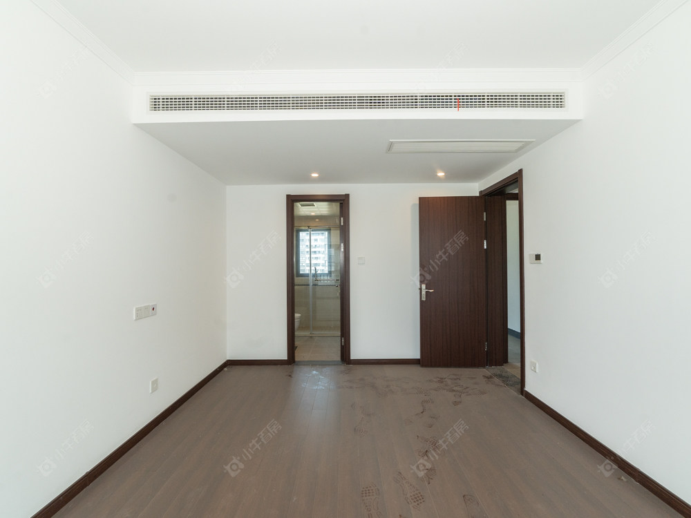 常州蓝光晶曜在售二手房源室内图_小牛看房