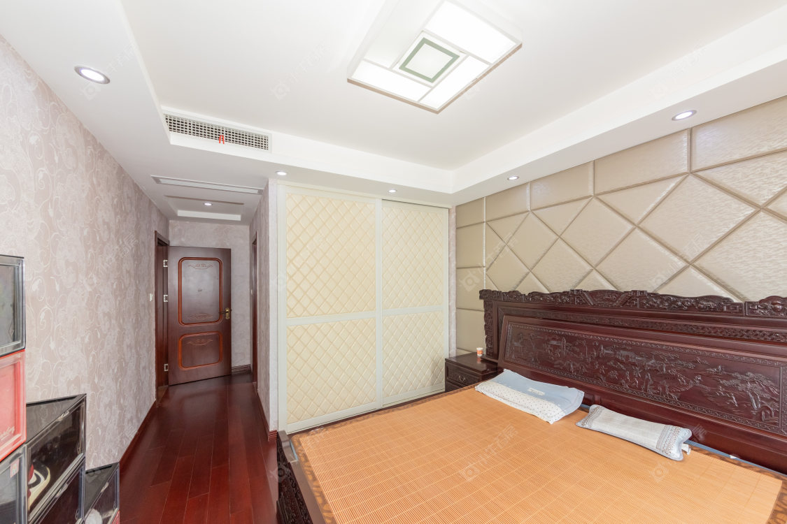 常州凤凰名城在售二手房源室内图_小牛看房