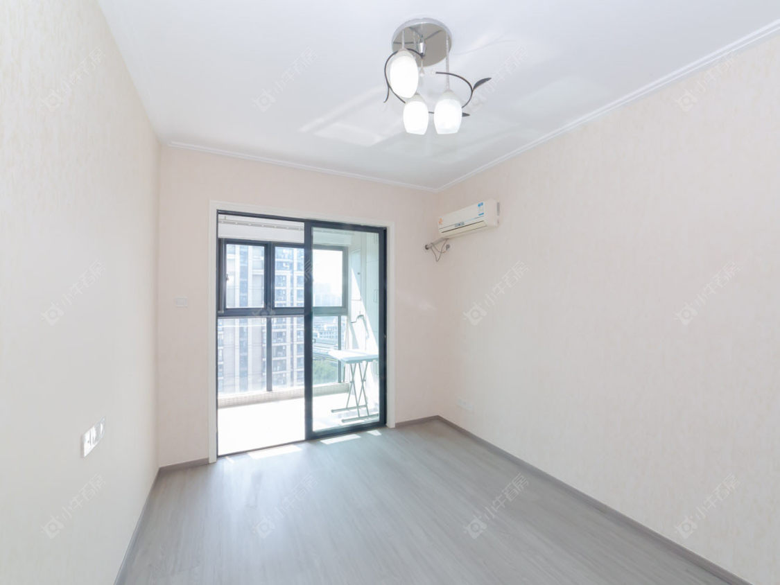 常州彩虹城在售二手房源室内图_小牛看房