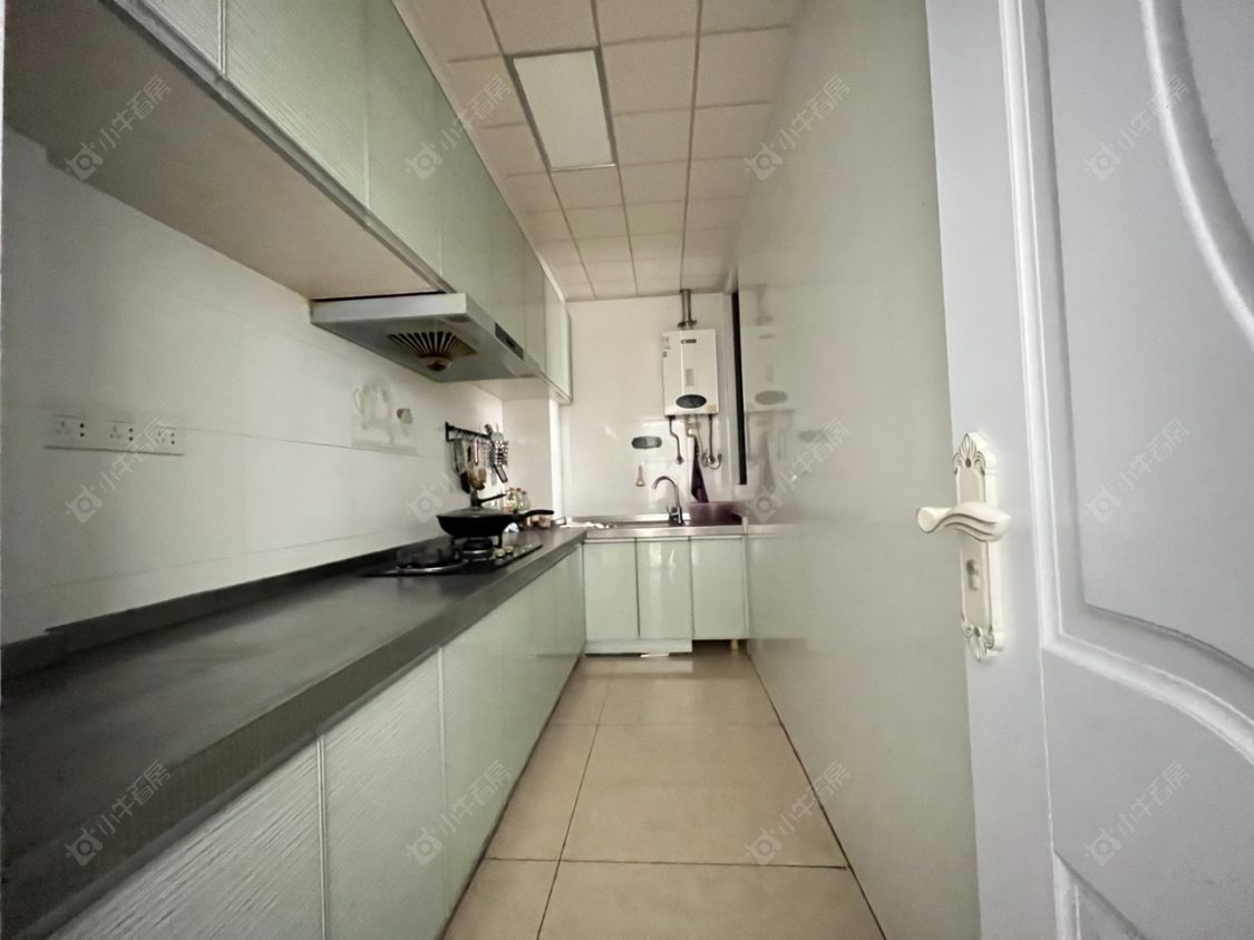 常州世茂香槟湖三期在租房源室内图_小牛看房