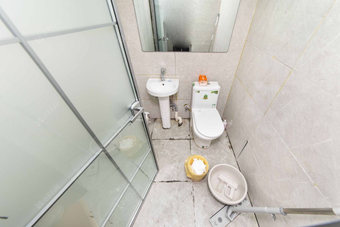 常州亚泰财富中心在售二手房源室内图_小牛看房