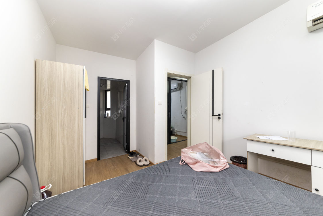 常州金科通银·玖璋府在售二手房源室内图_小牛看房