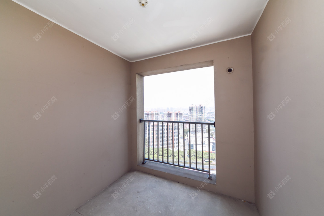 常州弘阳燕澜湾在售二手房源室内图_小牛看房