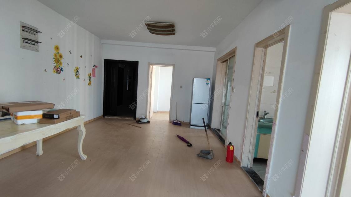 常州世茂香槟湖二期在租房源室内图_小牛看房