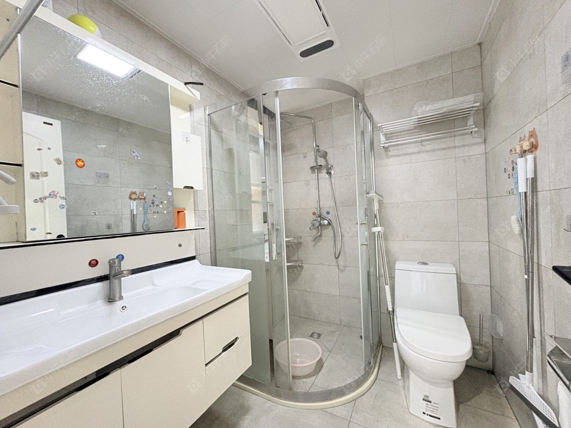 丹阳汇金天地在售二手房源室内图_小牛看房