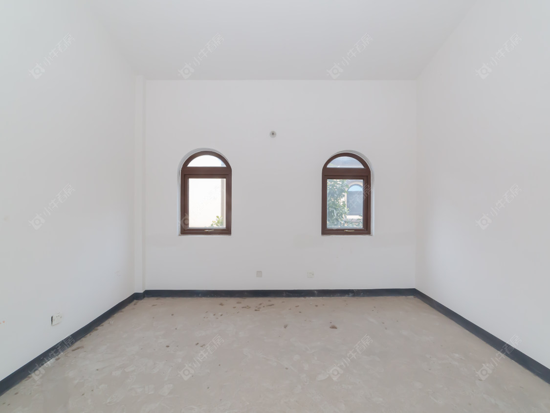 常州龙湖原山别墅区在售二手房源室内图_小牛看房