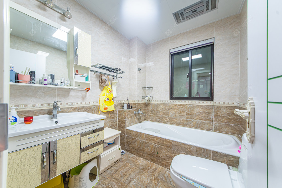 常州万骏金域丹堤在售二手房源室内图_小牛看房