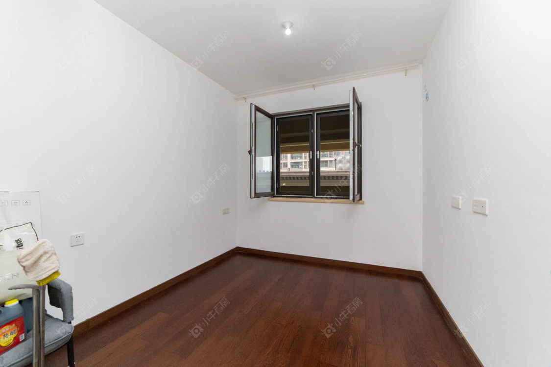 万科弘阳君望甲第房源室内图 常州万科弘阳君望甲第在售二手房源室内图_小牛看房