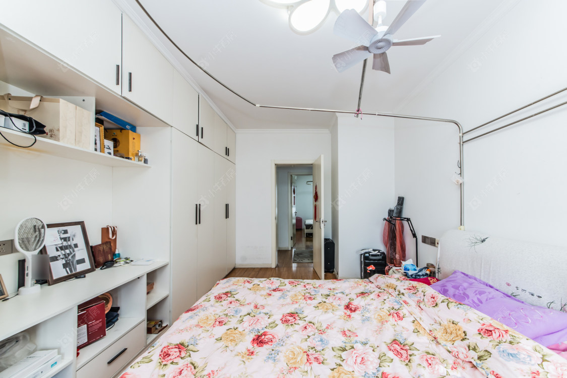 常州世茂香槟湖二期在售二手房源室内图_小牛看房