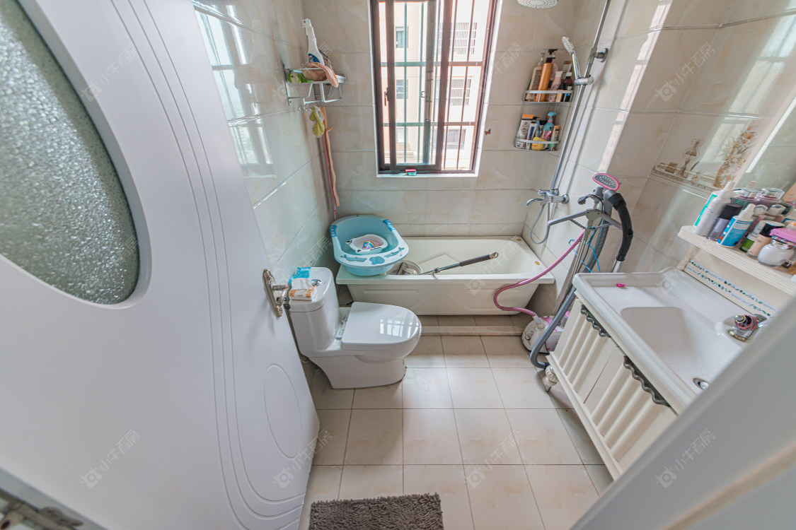 常州万骏金域丹堤在售二手房源室内图_小牛看房