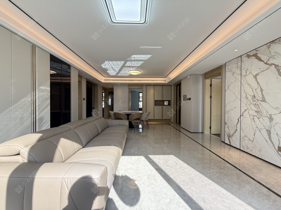 常州嘉宏一江风华4室2厅2卫出租房源图片