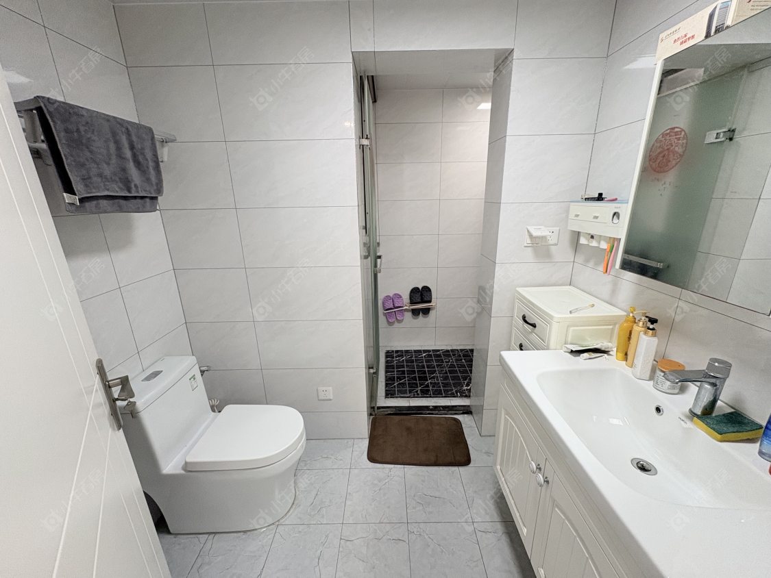 丹阳荣城国际在售二手房源室内图_小牛看房