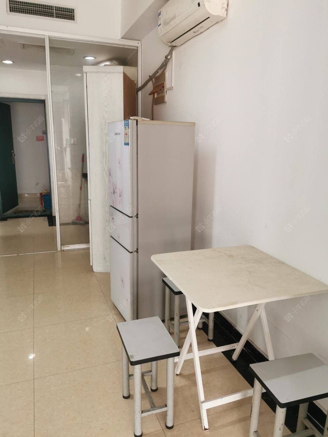 常州亚泰财富中心在租房源室内图_小牛看房