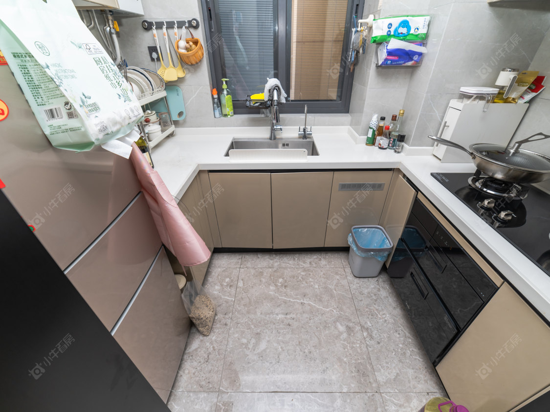 常州美的世茂云筑在售二手房源室内图_小牛看房