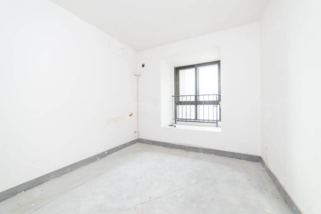 常州吾悦广场北区在售二手房源室内图_小牛看房