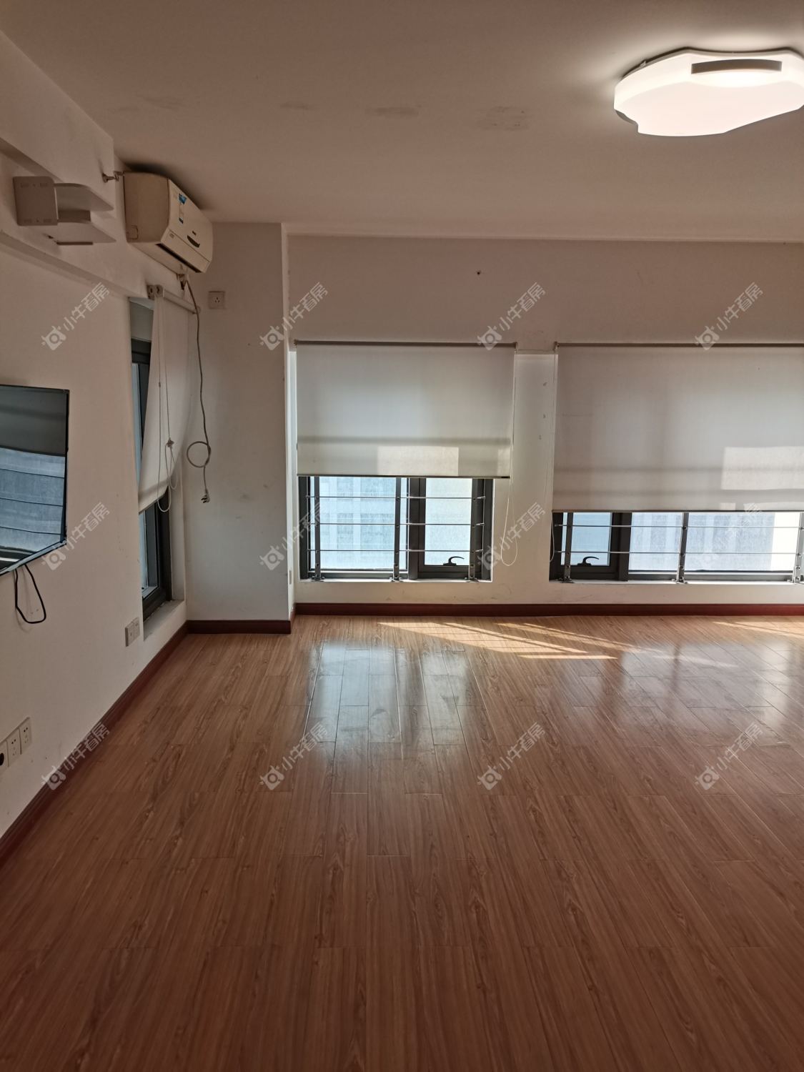 常州置信商务广场在租房源室内图_小牛看房