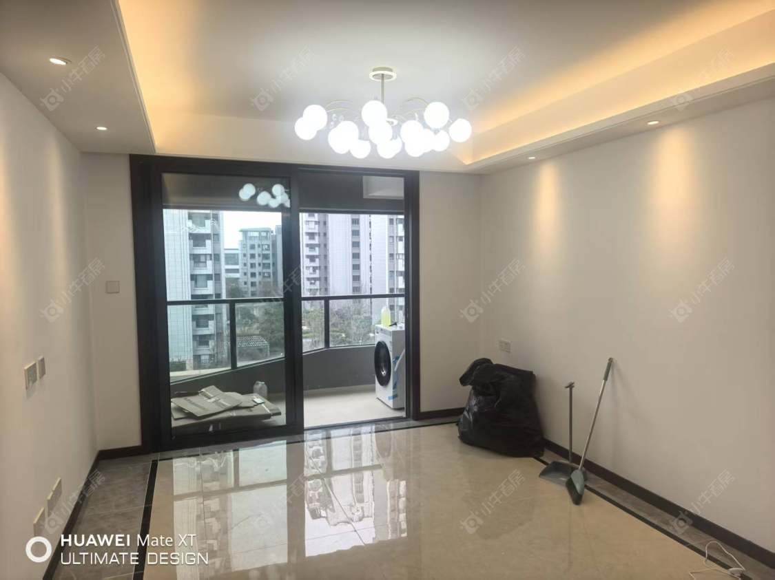 常州蓝光晶曜在租房源室内图_小牛看房