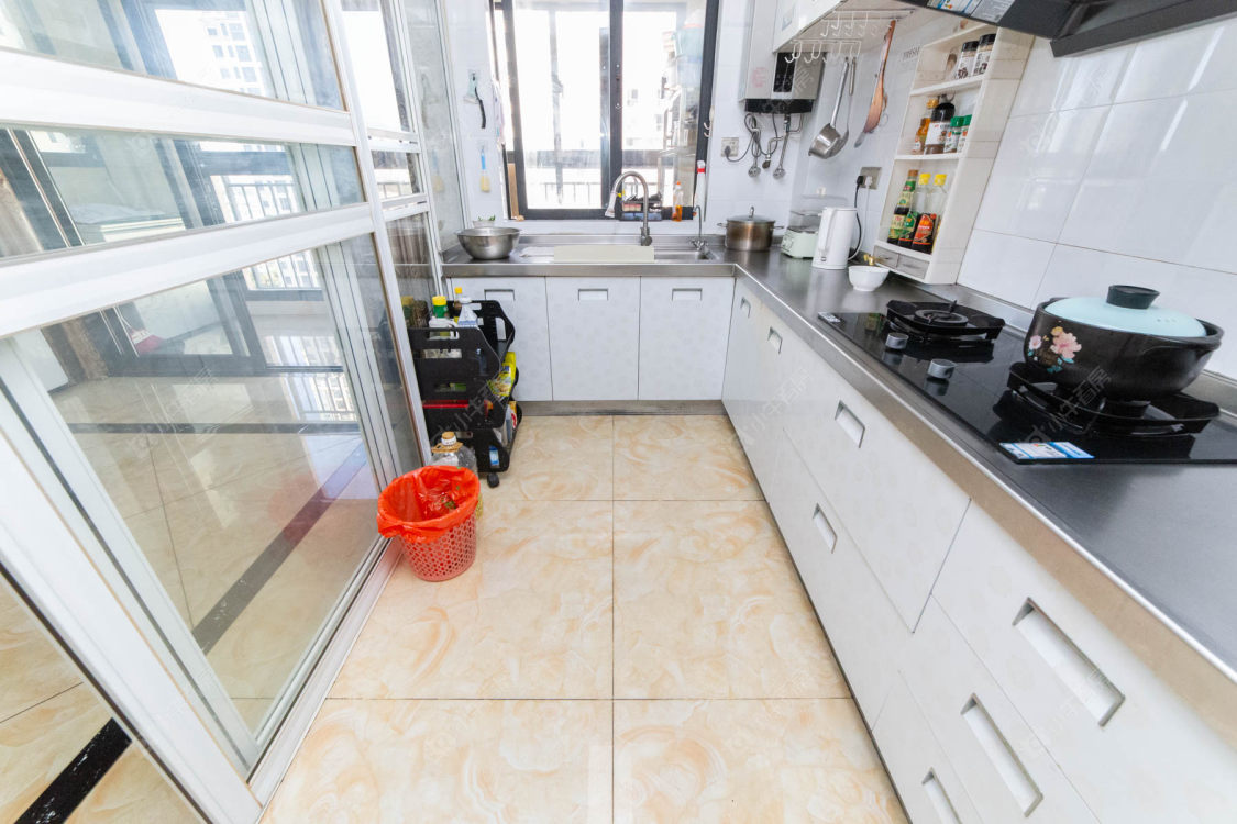 常州佳兆业凤凰湖壹号在售二手房源室内图_小牛看房