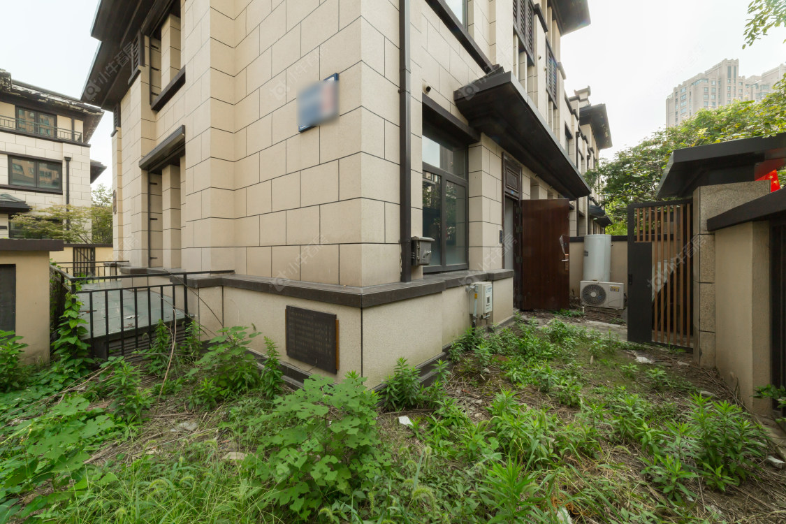 常州御河湾别墅区在售二手房源室内图_小牛看房