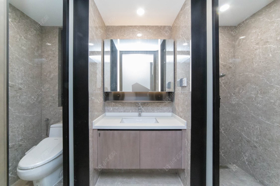 常州美的世茂云筑在售二手房源室内图_小牛看房