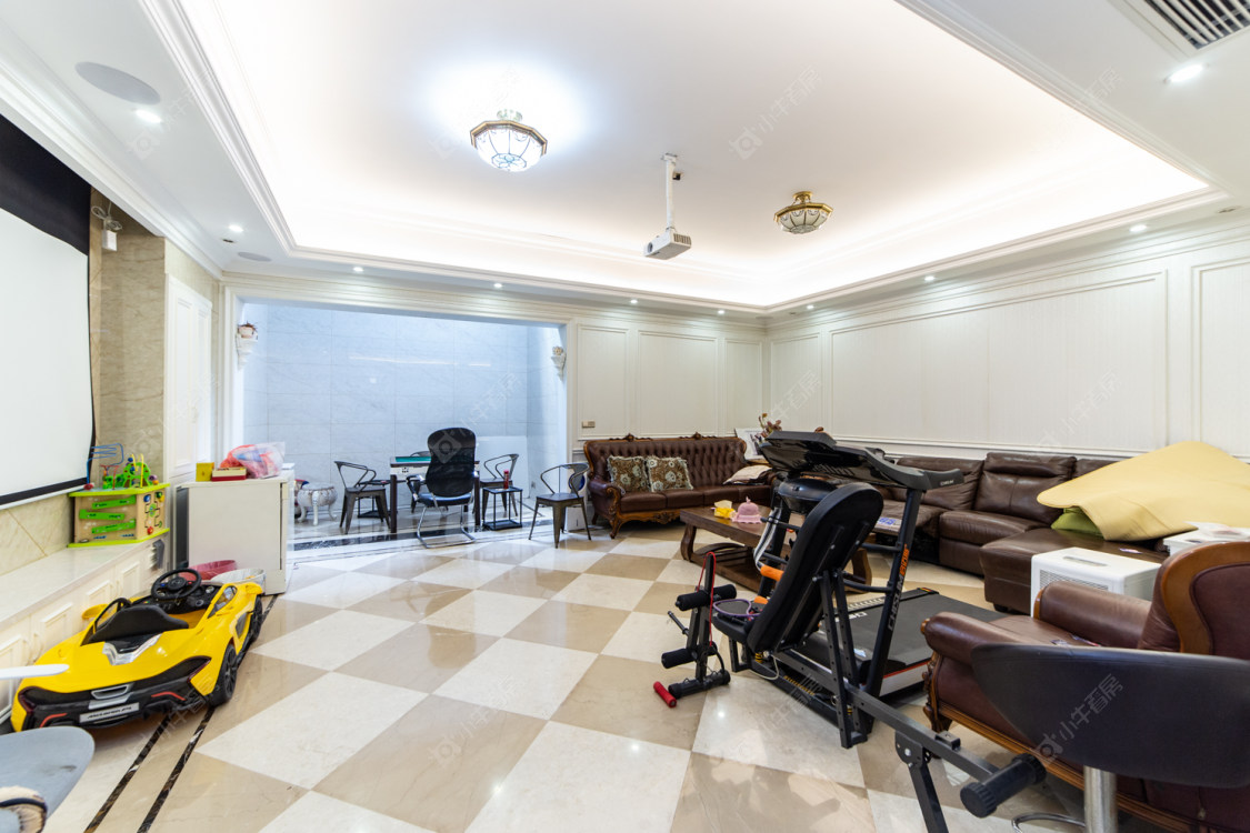 常州九龙仓凤凰湖墅在售二手房源小区图_小牛看房