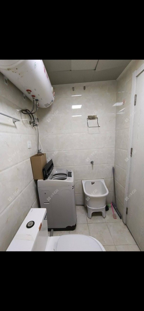 常州亚泰财富中心在租房源室内图_小牛看房