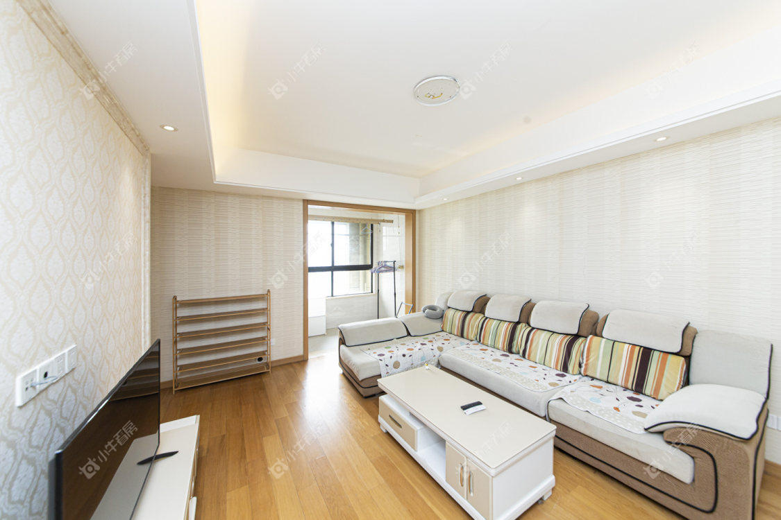 常州绿地香奈在租房源室内图_小牛看房