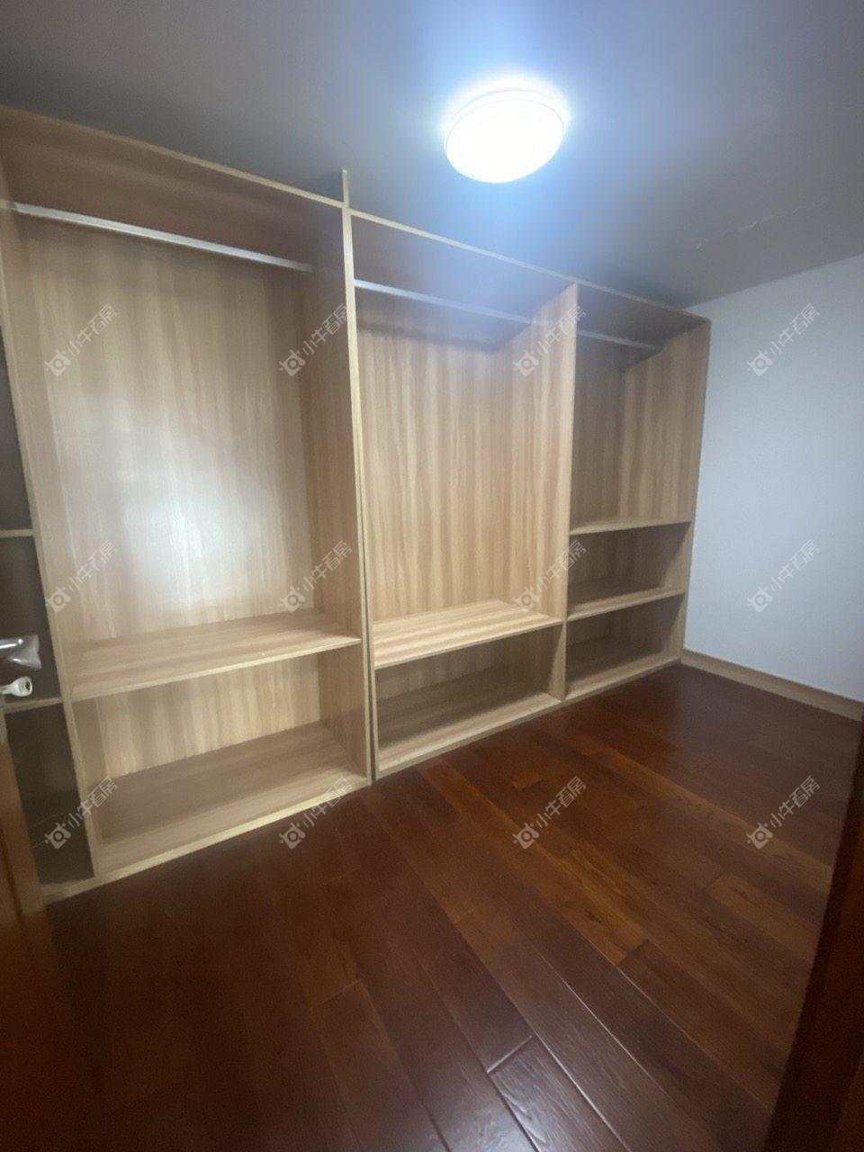 常州亚泰财富中心租房_亚泰财富中心2室2厅房源出租