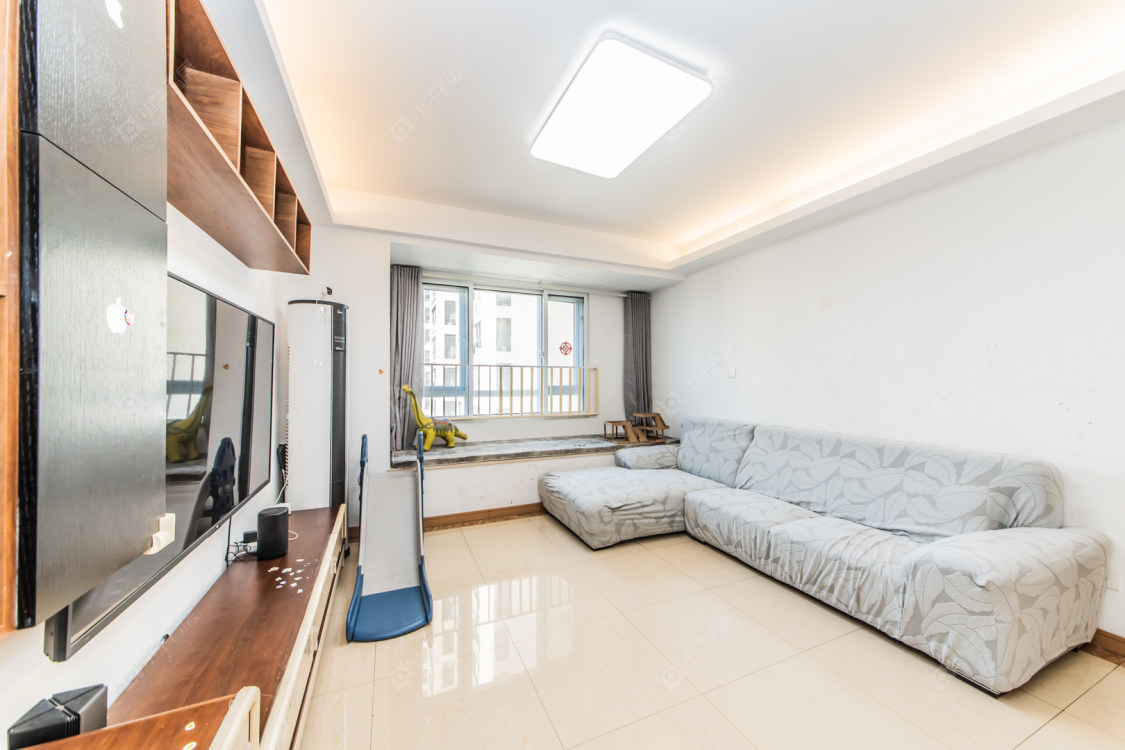 常州九洲花园三期3室2厅2卫在售二手房房源图片