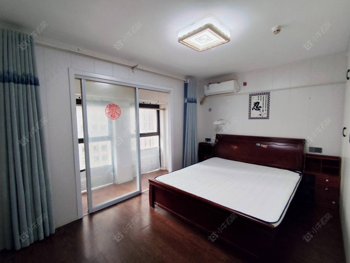 常州百兴华府一期1室2厅1卫出租房源图片