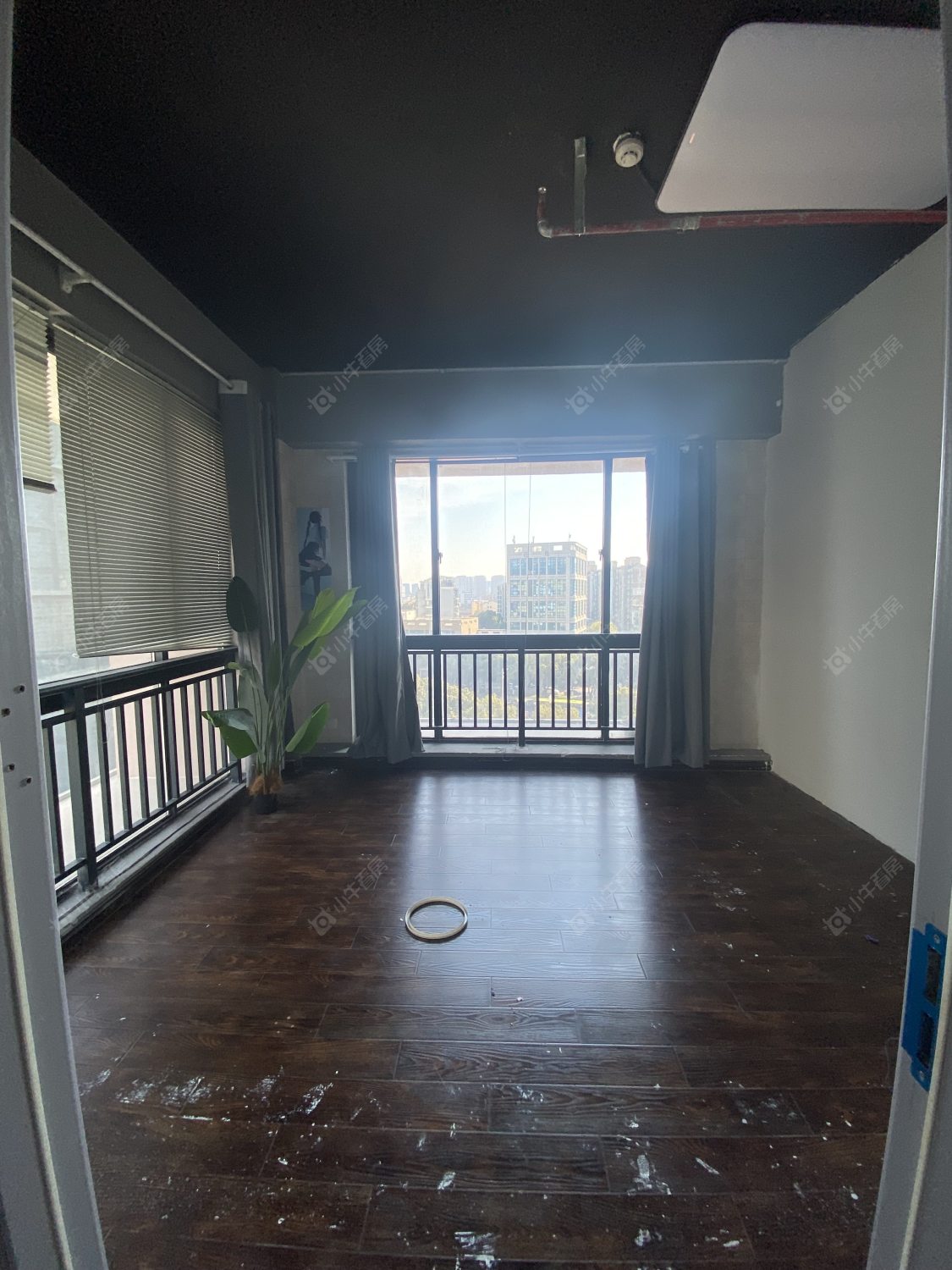 常州丰臣国际广场在租房源室内图_小牛看房