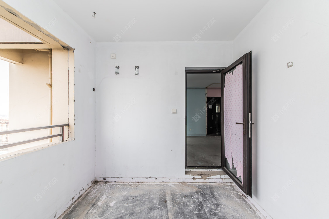 常州世茂香槟湖五期在售二手房源室内图_小牛看房