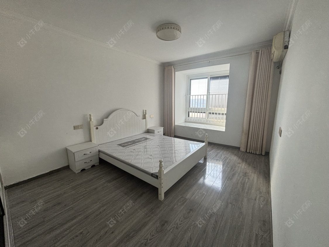 常州龙湖龙誉城四期在租房源室内图_小牛看房