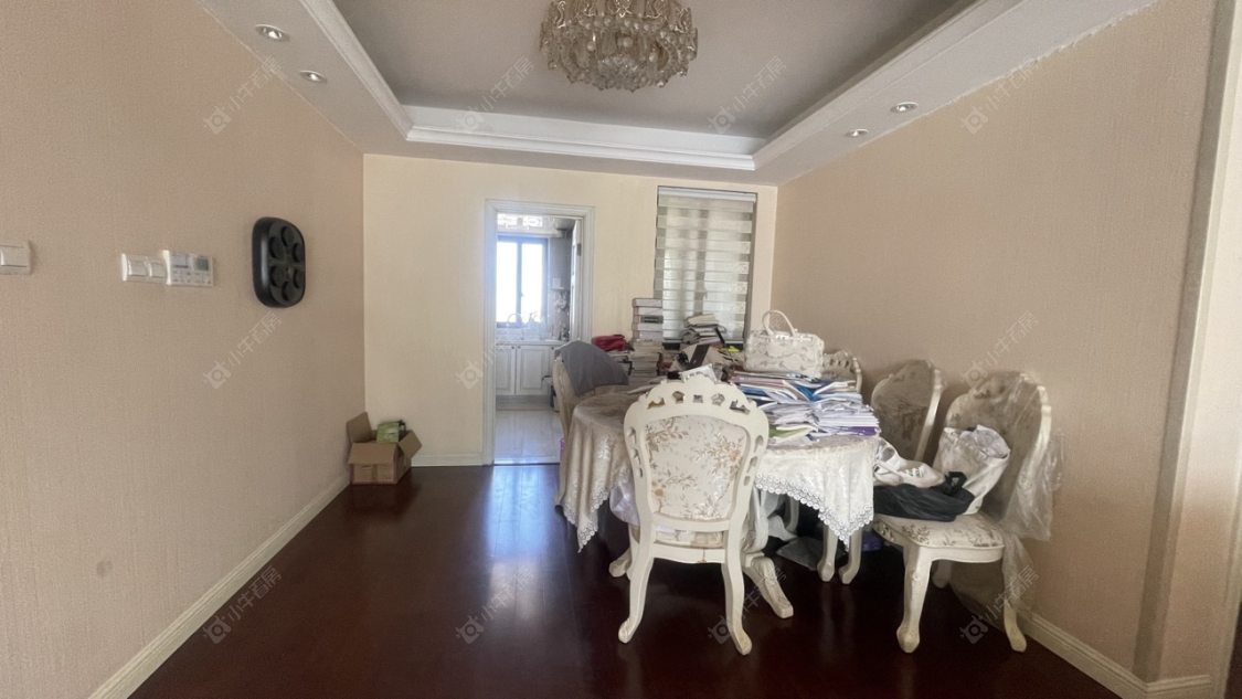 常州绿地峰云汇在租房源室内图_小牛看房