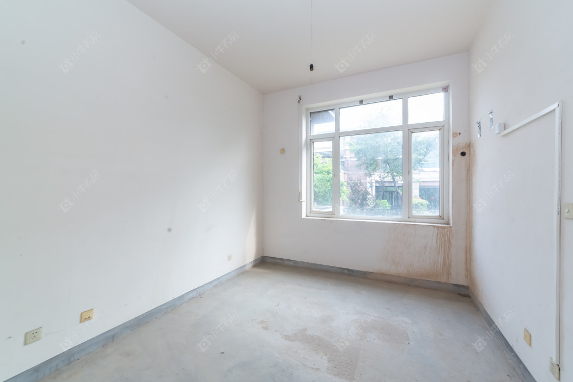 常州绿地世纪城别墅区在售二手房源室内图_小牛看房