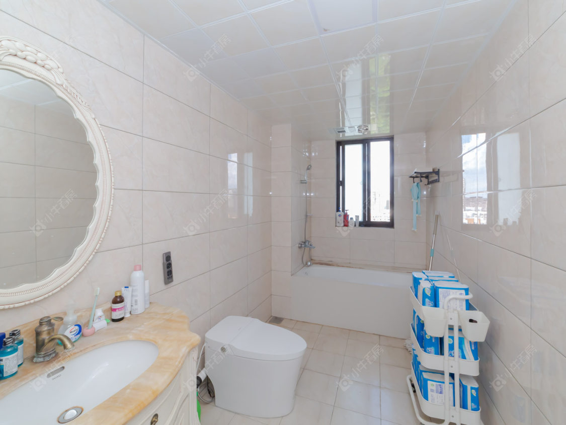 常州世茂香槟湖三期在售二手房源室内图_小牛看房