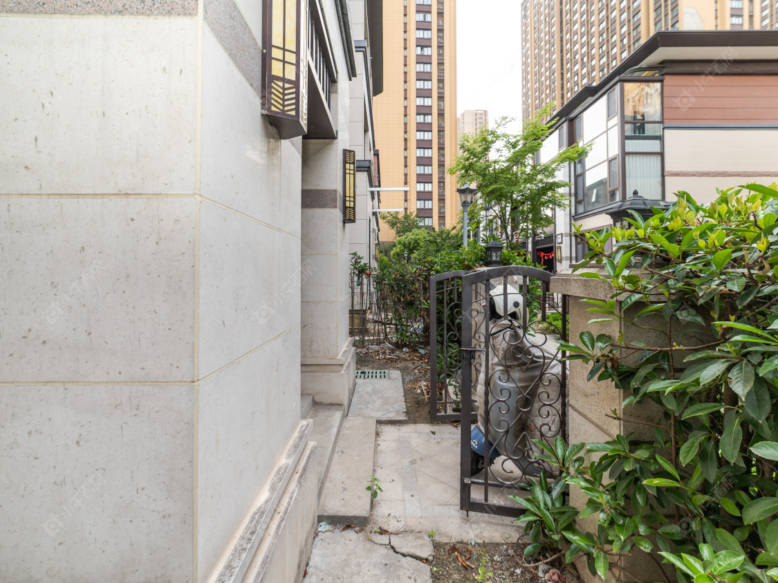常州港龙新港城别墅区在售二手房房源室内图_小牛看房