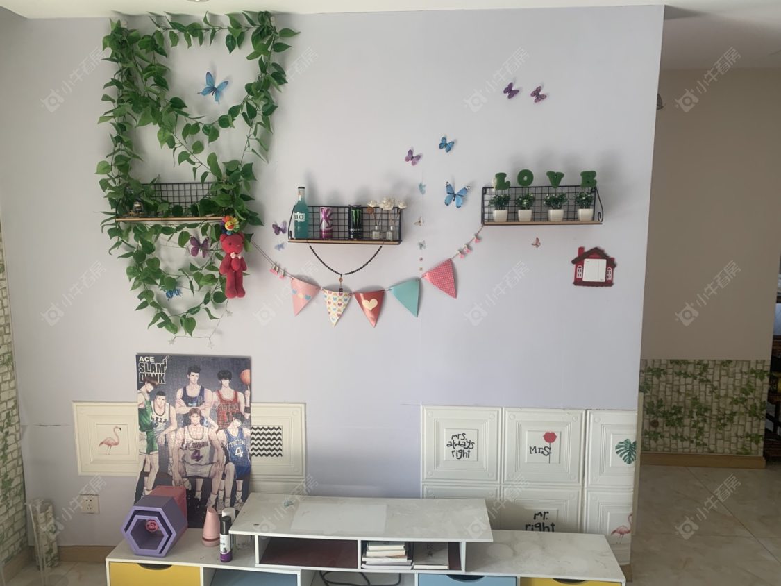 常州世茂香槟湖二期在租房源室内图_小牛看房