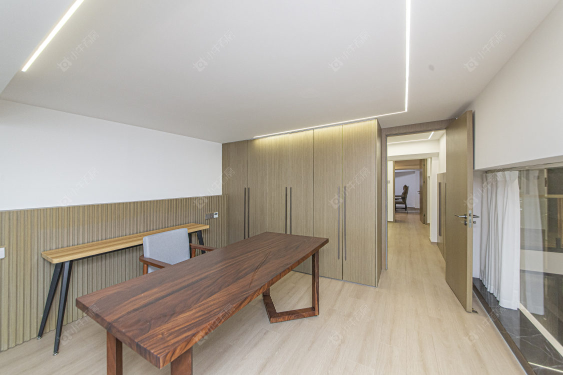 常州揽月湖畔商务广场在售二手房源室内图_小牛看房