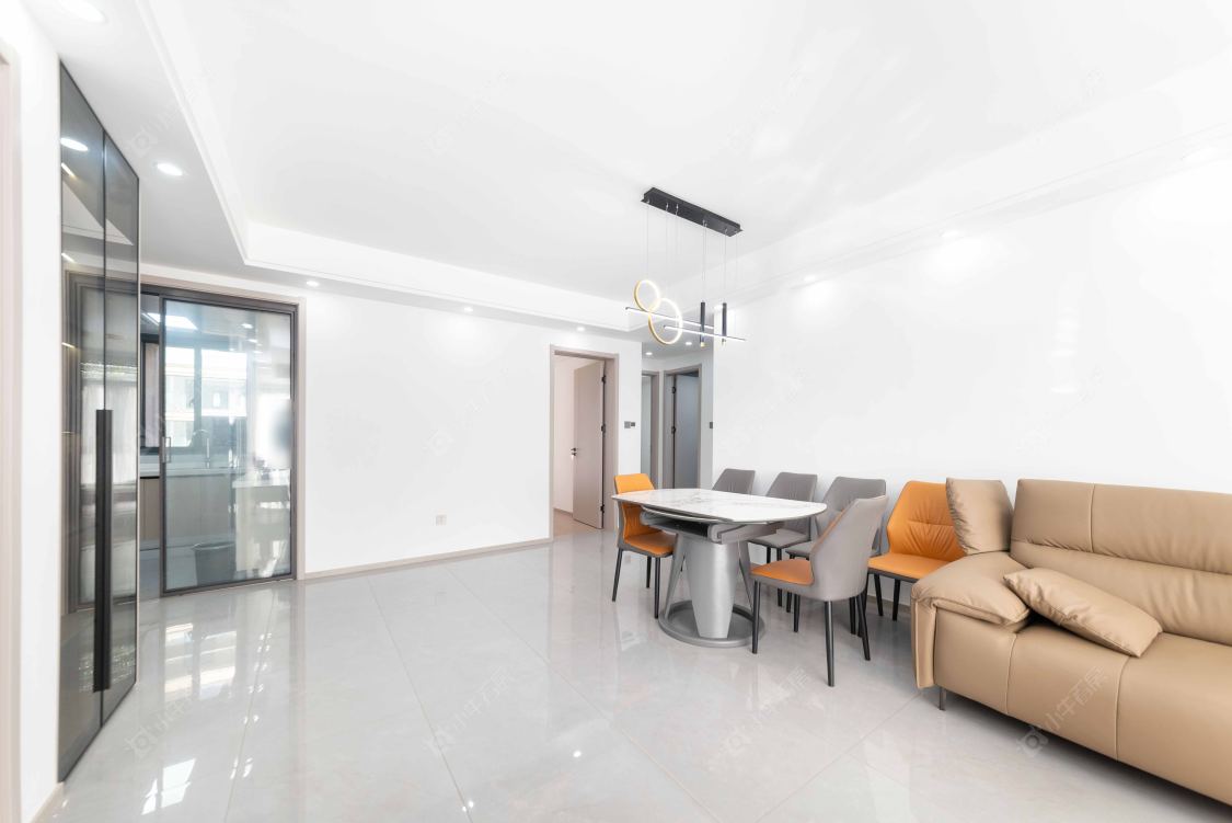 常州雅居乐湖光映月在售二手房源室内图_小牛看房