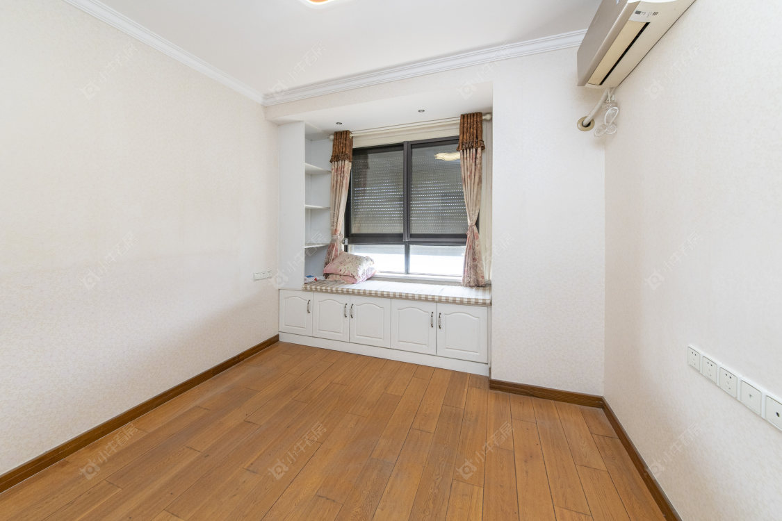 常州吾悦广场南区在售二手房源室内图_小牛看房