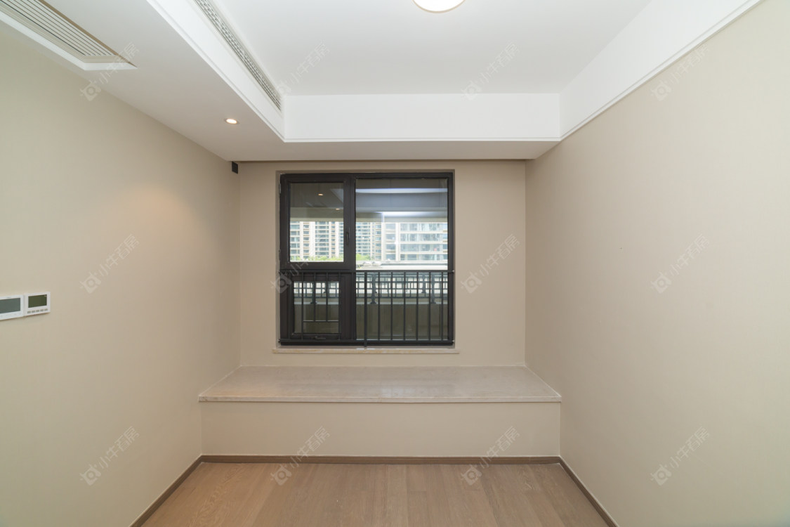 常州美的世茂云筑在售二手房源室内图_小牛看房