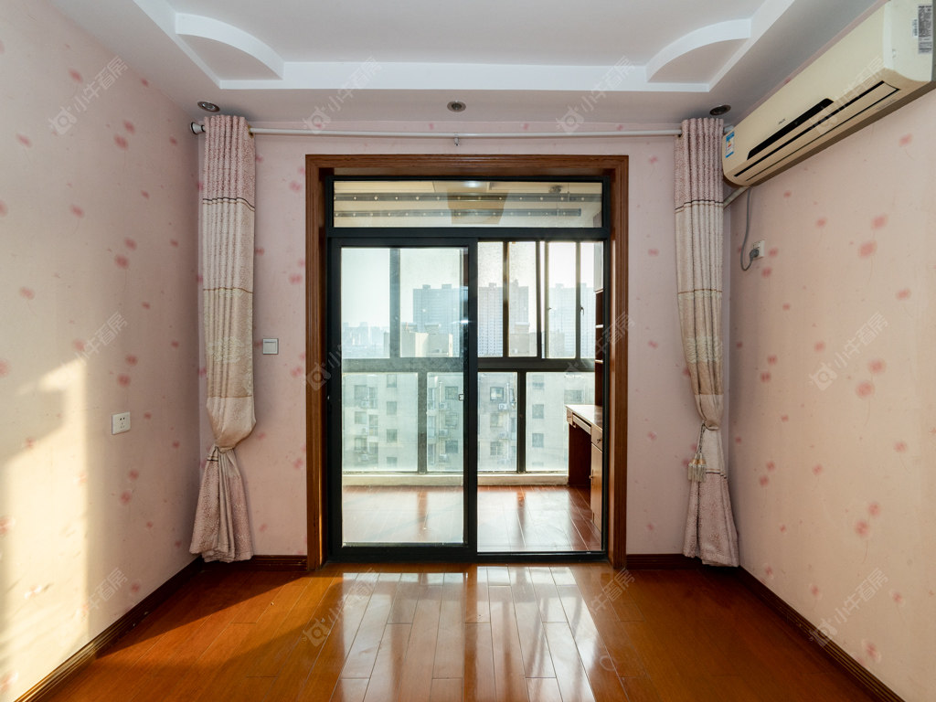 玉龙湾花园房源室内图 常州玉龙湾花园在售二手房源室内图_小牛看房