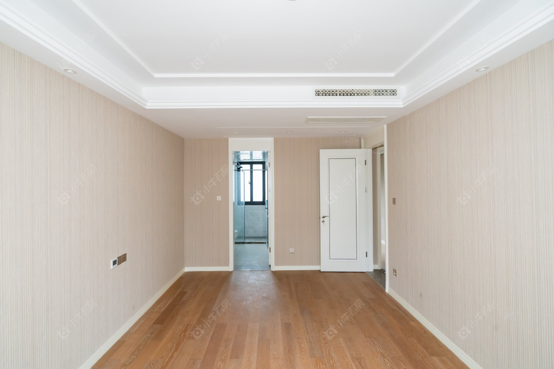 常州中海铂悦公馆在售二手房源室内图_小牛看房